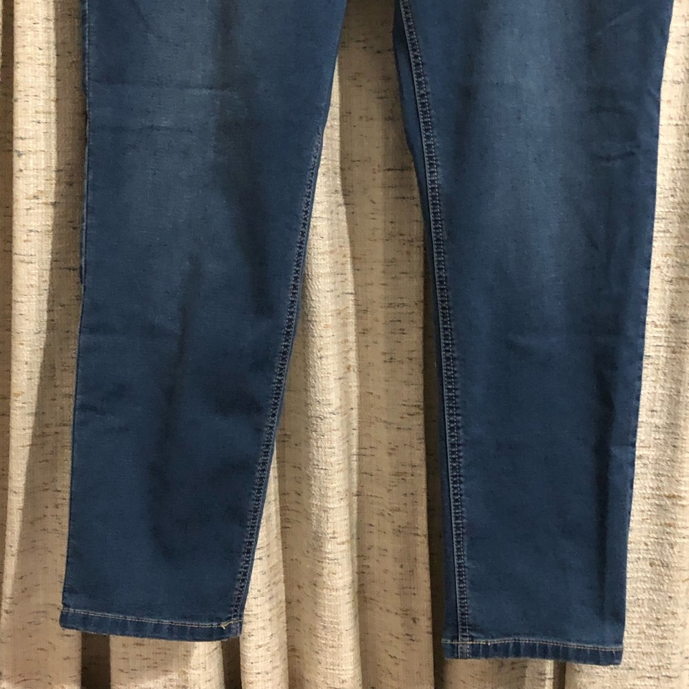 Catherines Stretch Denim Jegging With Pockets - 1X - Picture 5 of 7